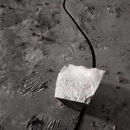 广东重介质低硅铁